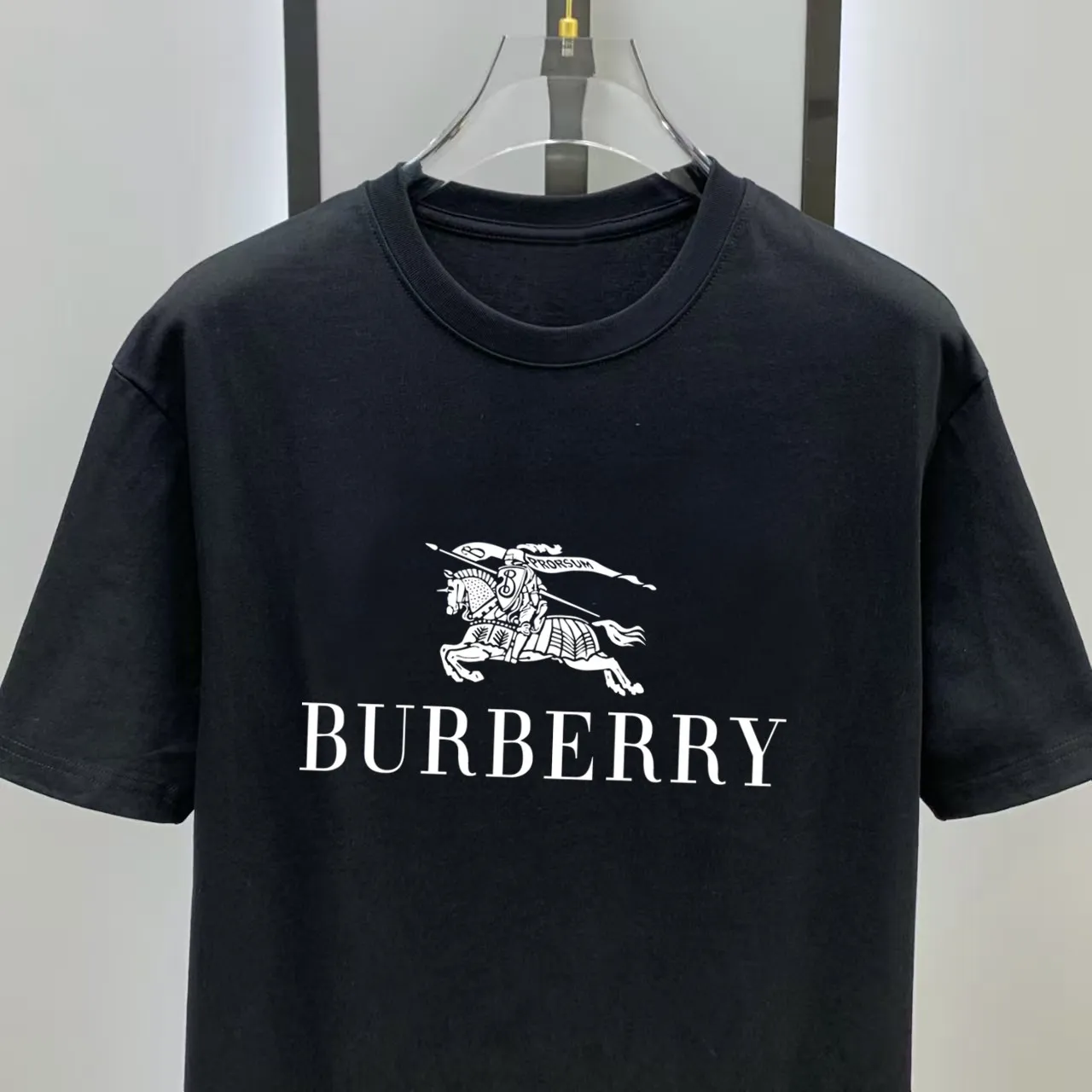 # 2026 New Arrival New Arrival T Premium ！ logo Premium 250 . . . . . ！ ！ ：Black。White！ Sizes： S M L XL XXL ：50 52 55 58 61 ：69 71 73 75 77 ：48 50 53 56 58 ：22 22.5 23 23.5 24 ， 1-3CM